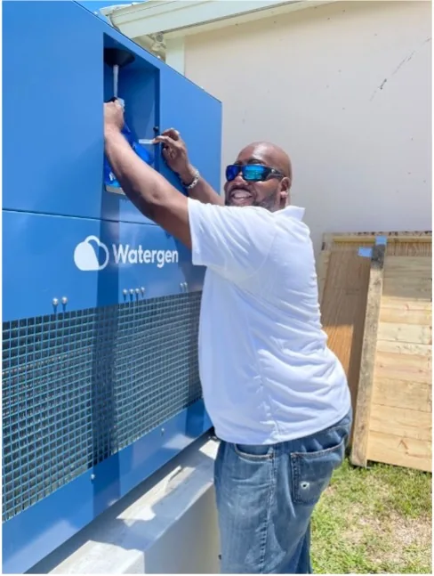 Watergen atmospheric water generator in Bahamas — field photo 3