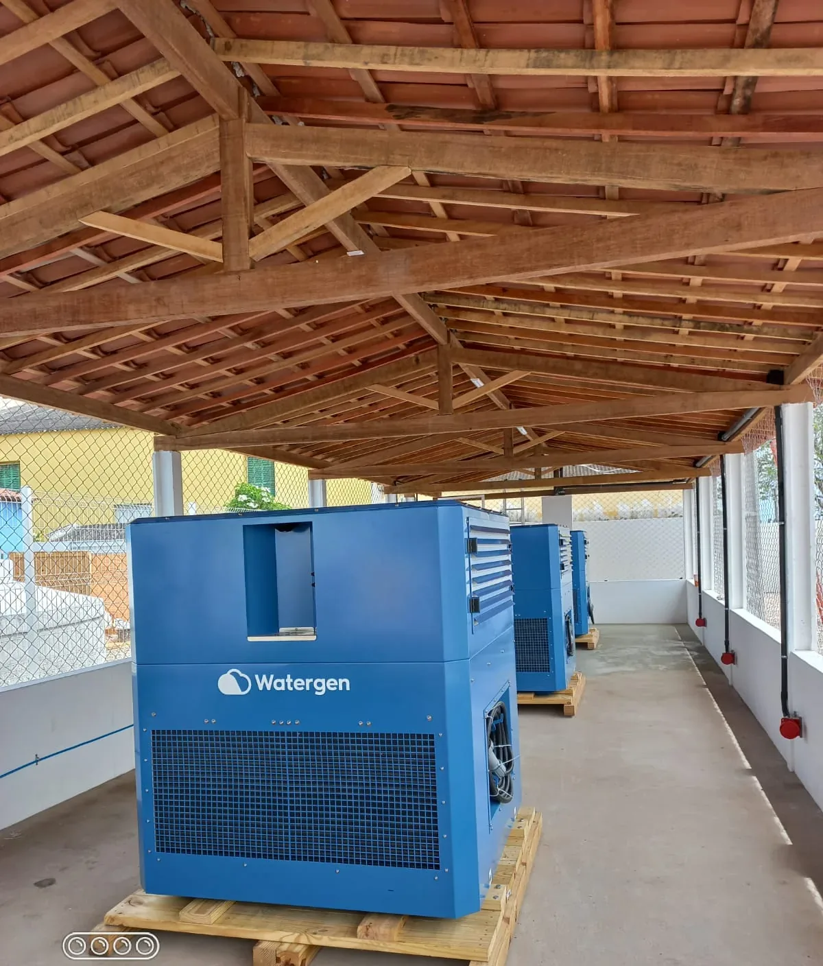 Watergen atmospheric water generator in Santana do Ipanema, Brazil — field photo 10