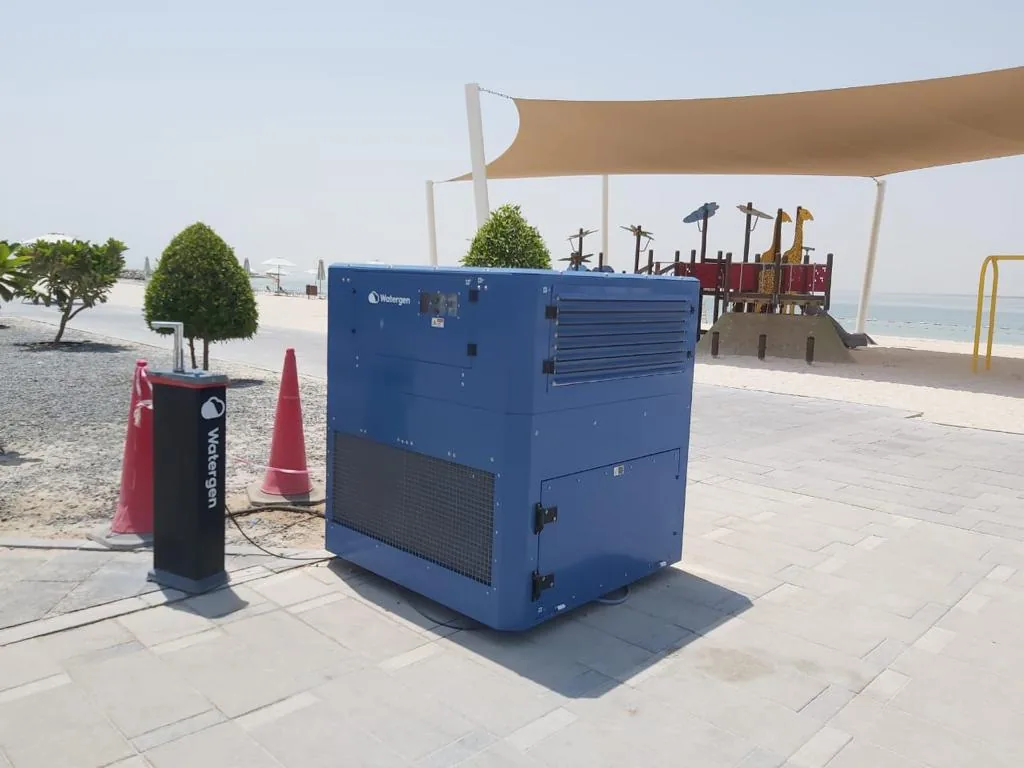 Watergen atmospheric water generator in United Arab Emirates — field photo 2